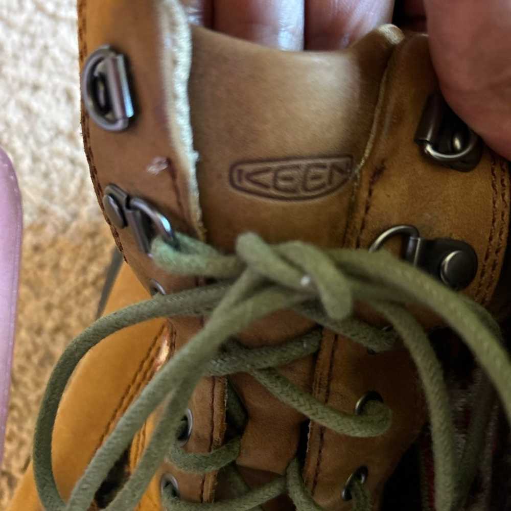 KEEN Boots Women’s Size 9.5 Euro 40 like new used… - image 8