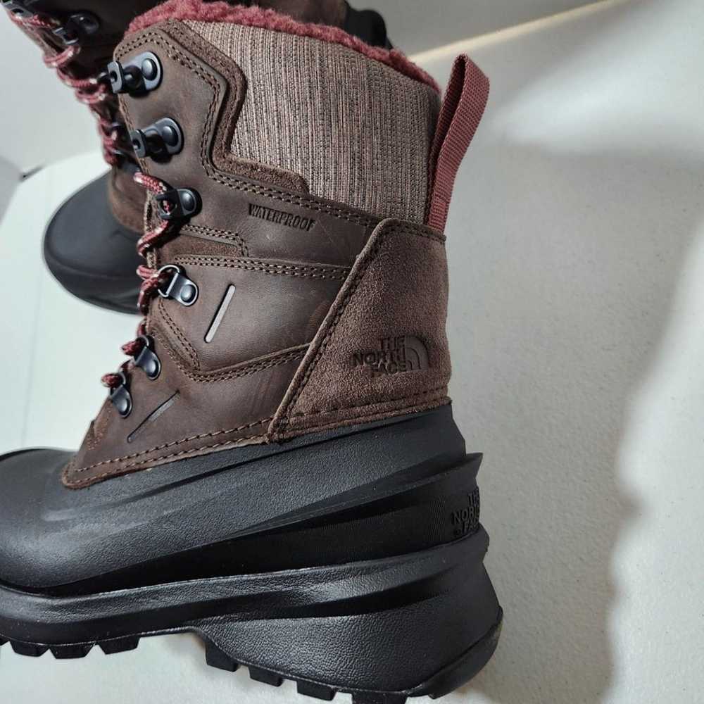 The North Face ChilKat V 400 WP boots womens size… - image 8