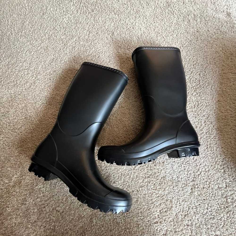 Womens Ugg Rainboots Size 10 (NWOT) - image 3