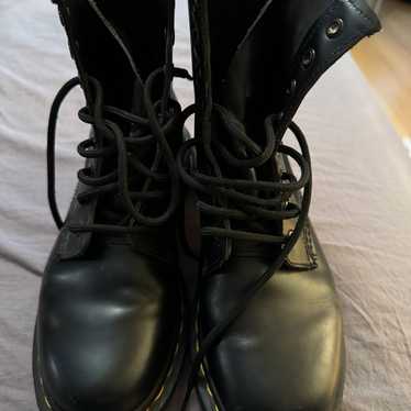 doc martens 1460