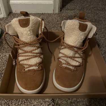 UGG Lakesider Heritage Ridge