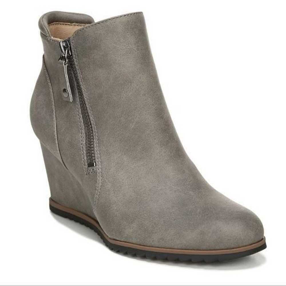 New SOUL Naturalizer Haley Bootie grey ankle boot… - image 3