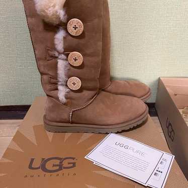 UGG WOMENS BAILEY BUTTON TRIPLET UGG