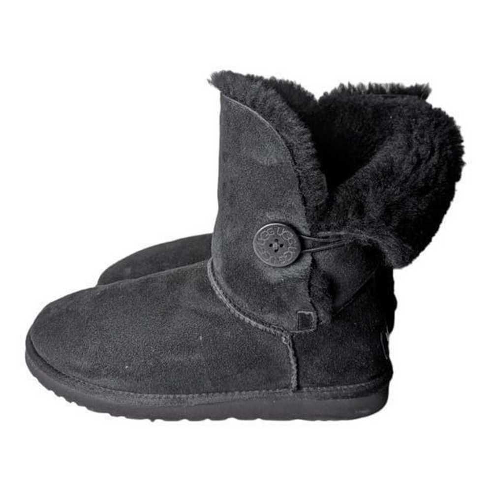 UGG Bailey Button 'Black' Winter Boot Size 9 - image 2