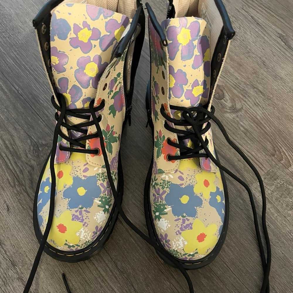 Dr. Martens floral boots sz7 - image 1