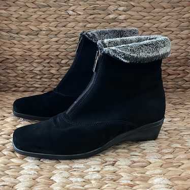 La Canadienne Evitta Faux Fur Black Wedge Boot