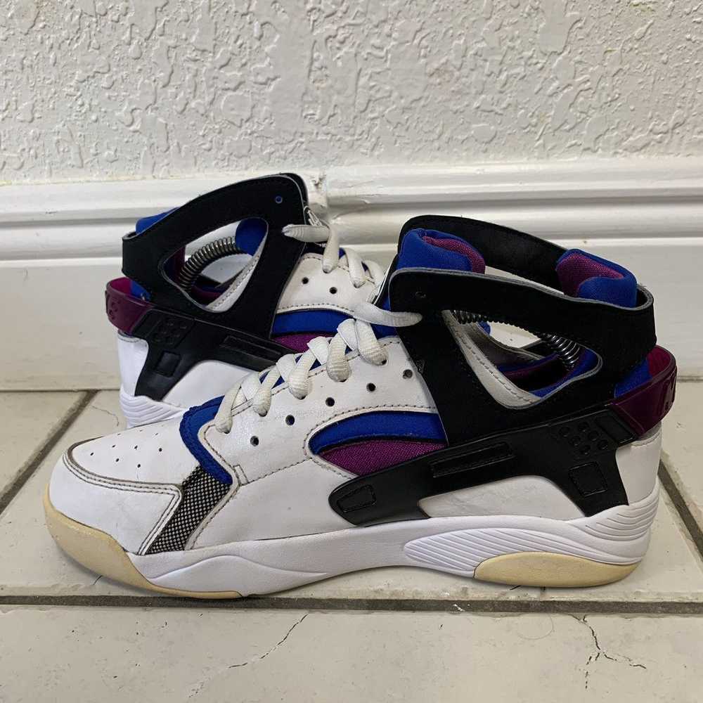 Nike Nike Air Flight Huarache 2014 Size 7 - image 6