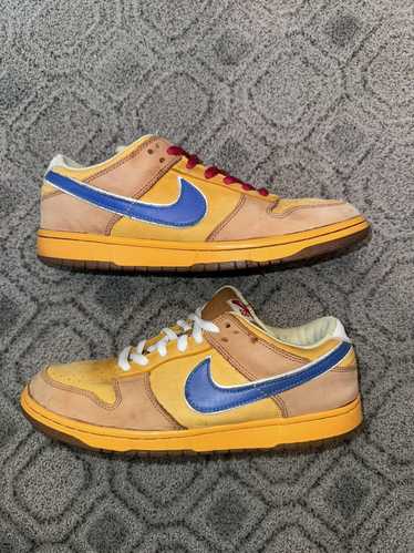 Nike Nike Newcastle SB Dunk