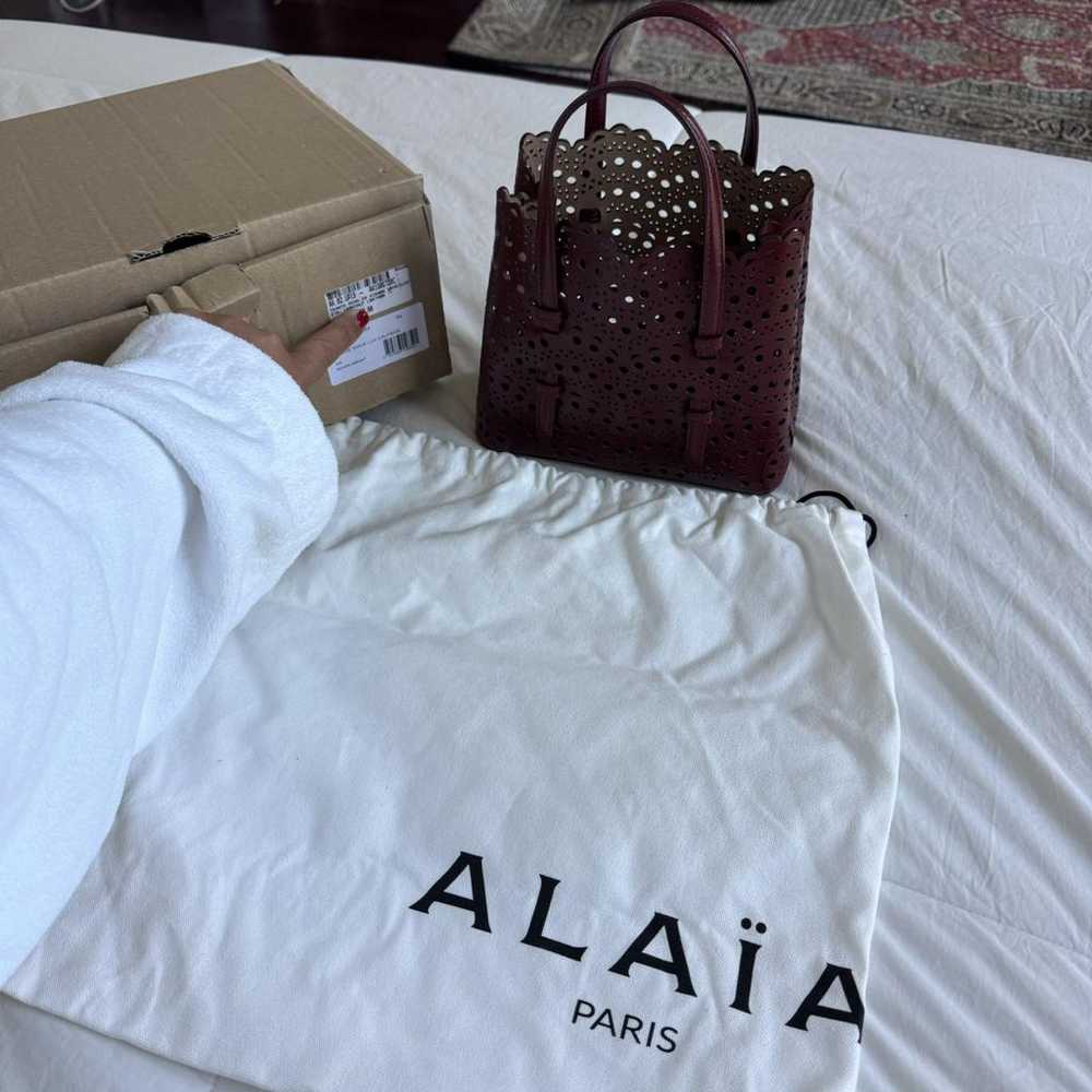 Alaïa Mina leather handbag - image 8