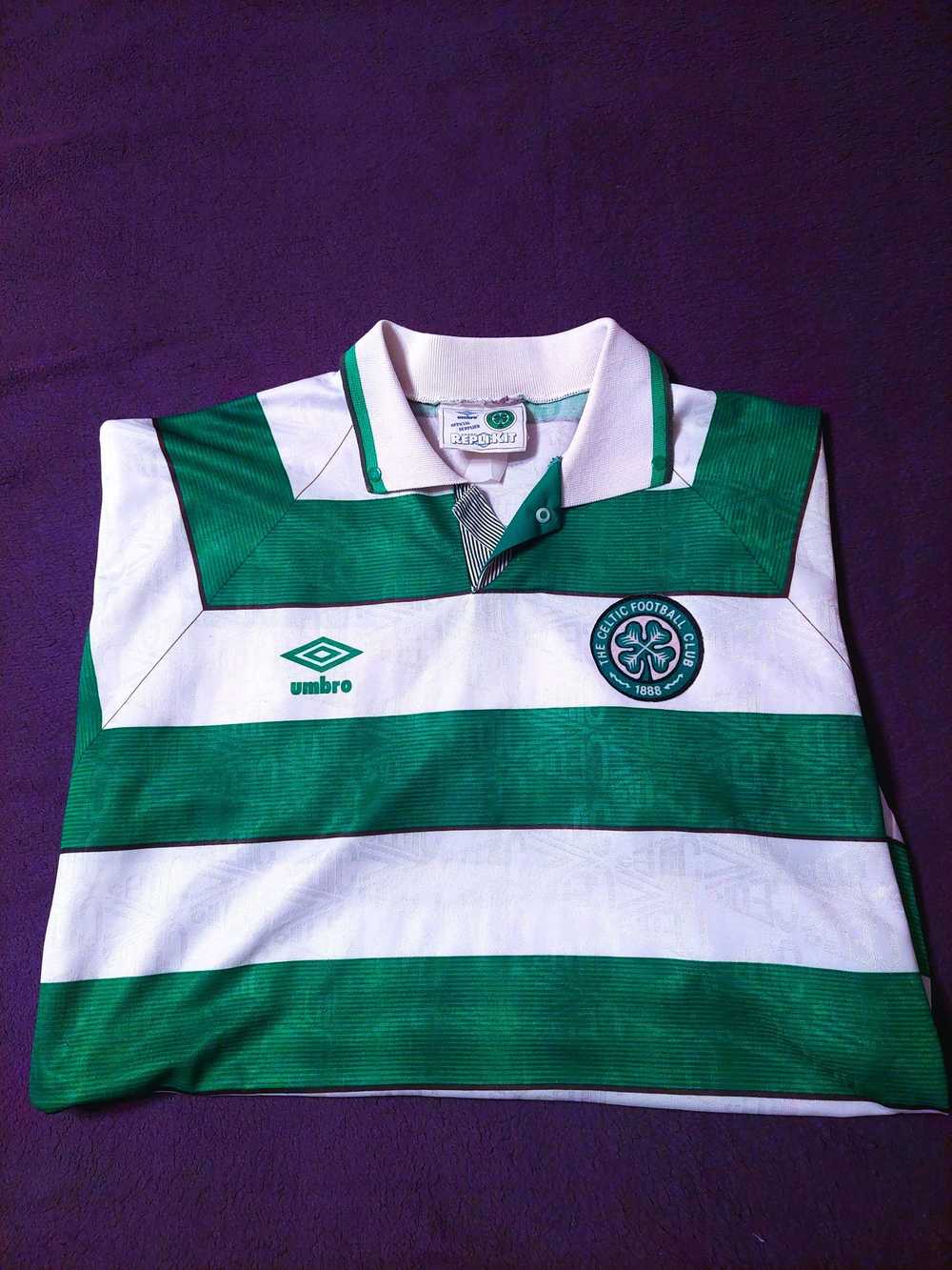 Soccer Jersey × Umbro × Vintage Jersey Celtic Gla… - image 4