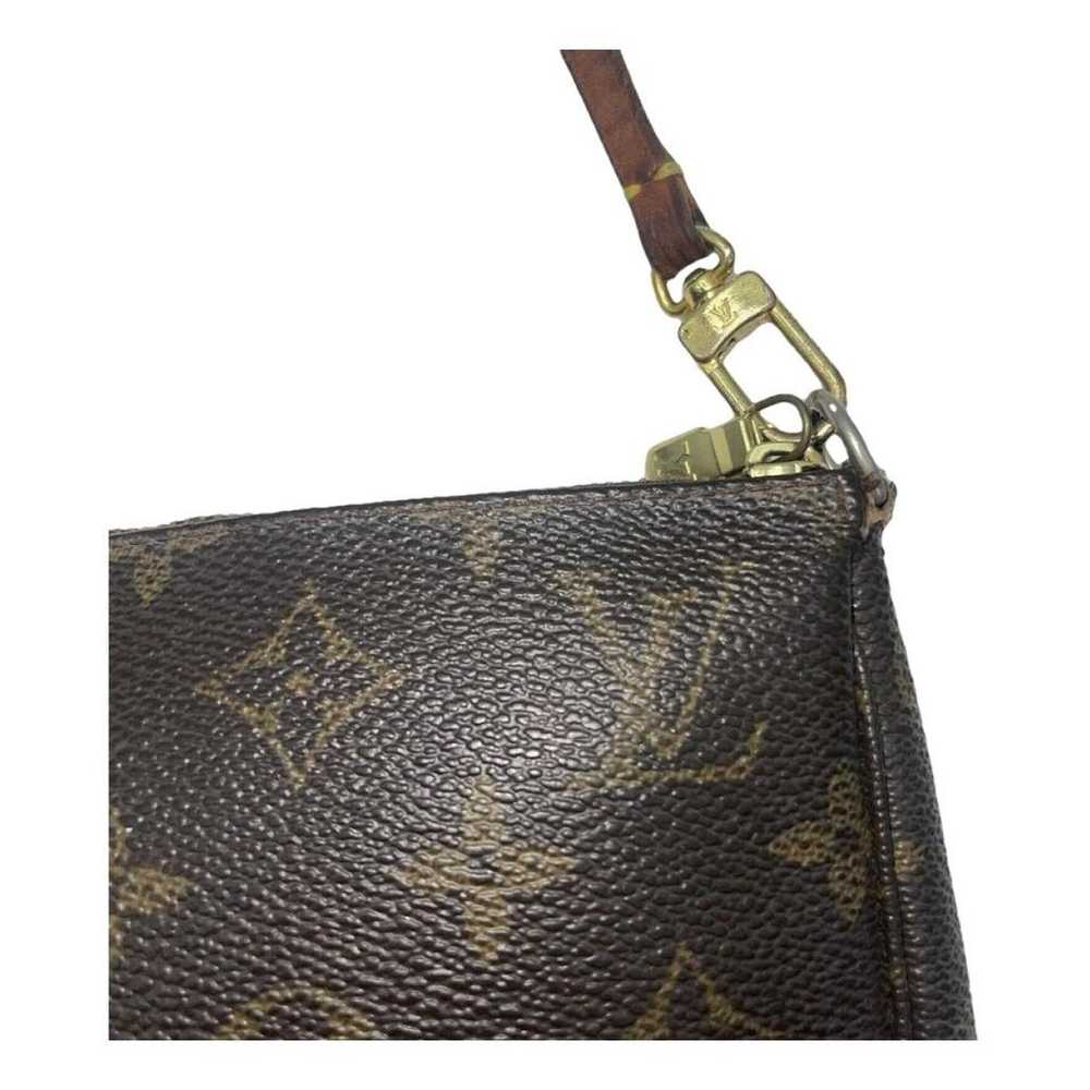 Louis Vuitton Pochette Accessoire leather handbag - image 2