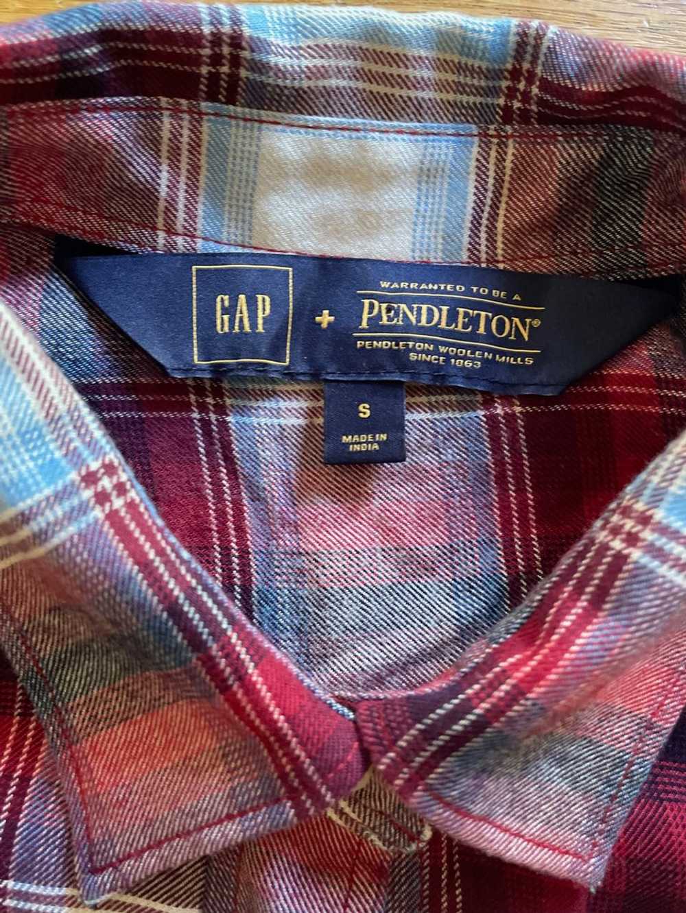 Pendelton X Gap Plaid Button Down (S) | Used,… - image 3