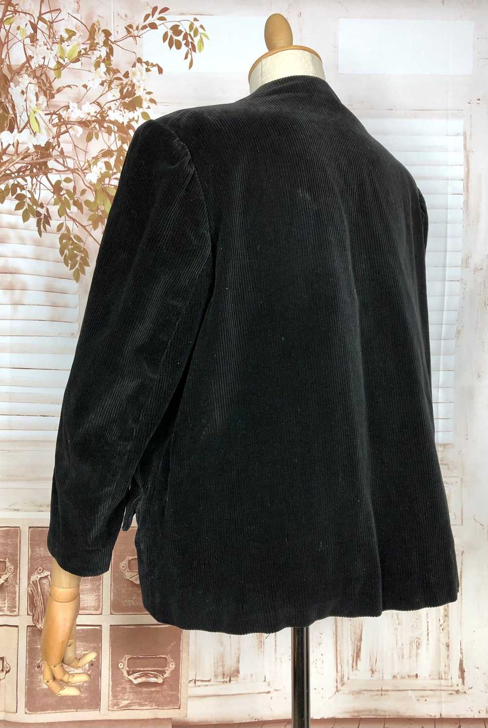 Fabulous Original 1940s Vintage Black Corduroy Sw… - image 7