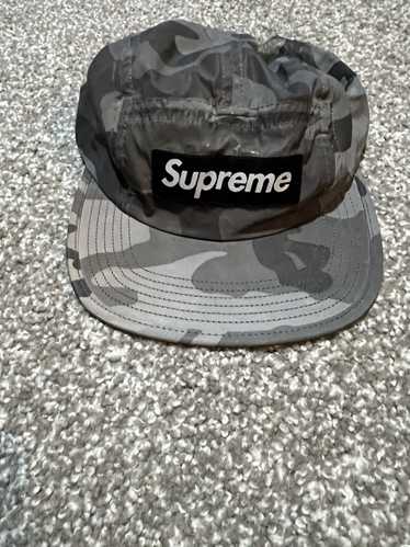 Supreme Supreme reflective camo camp cap