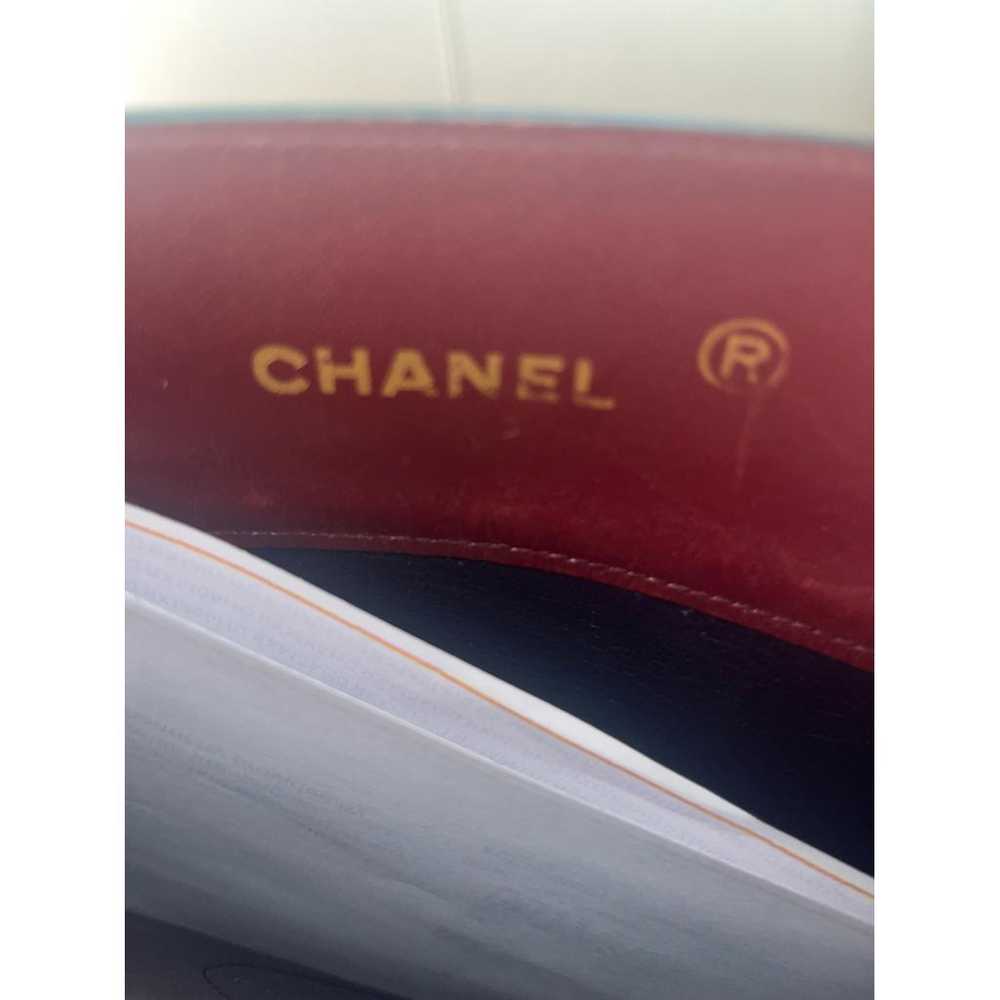 Chanel Leather handbag - image 2