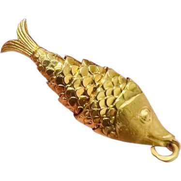 Vintage 18kt. Yellow Gold Articulated Fish Pendant