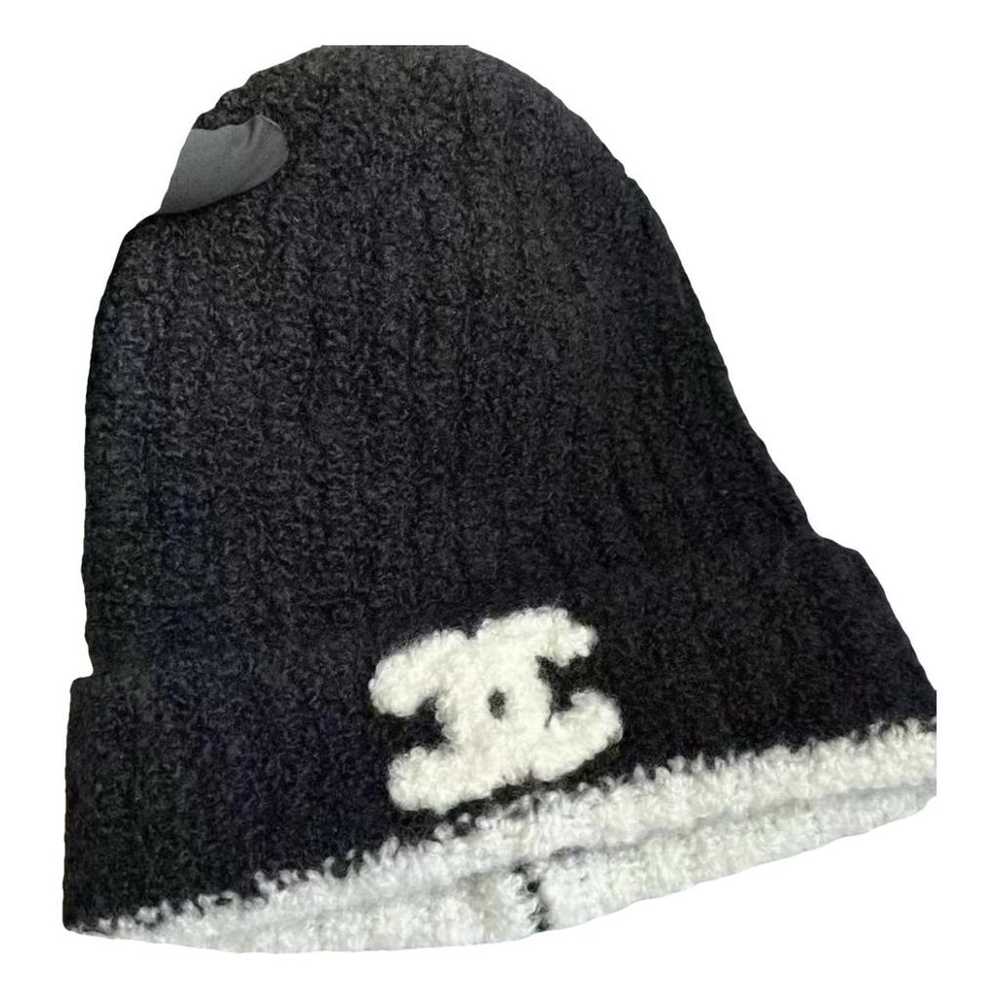 Chanel Cashmere hat - image 2