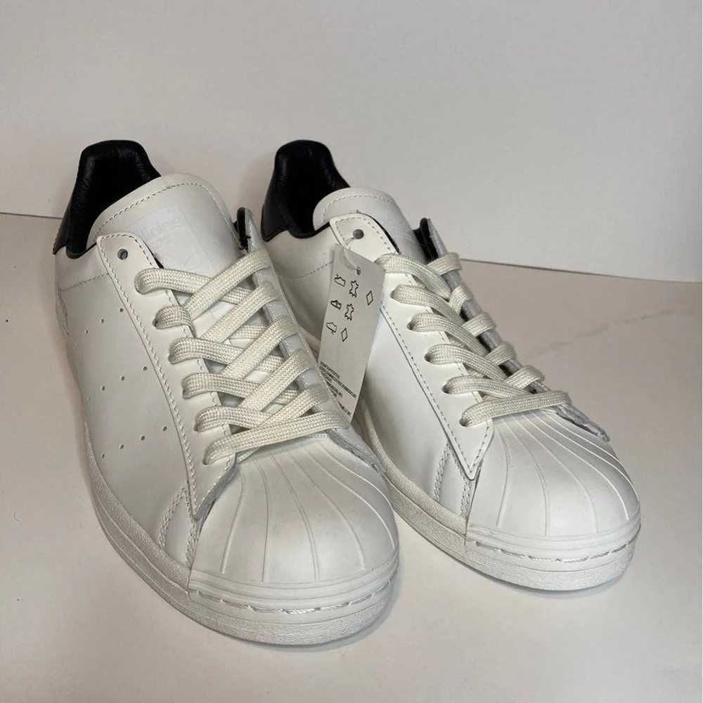 Adidas SUPERSTAR PURE London  size 7 - image 2