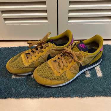 NIKE sneakers size 26.5cm