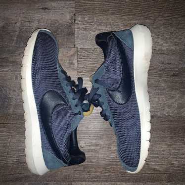 Nike Roshe LD