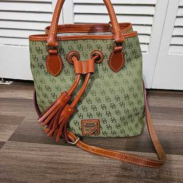 Dooney and bourke shoulder bag