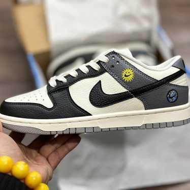 NIKE SB Dunk Low