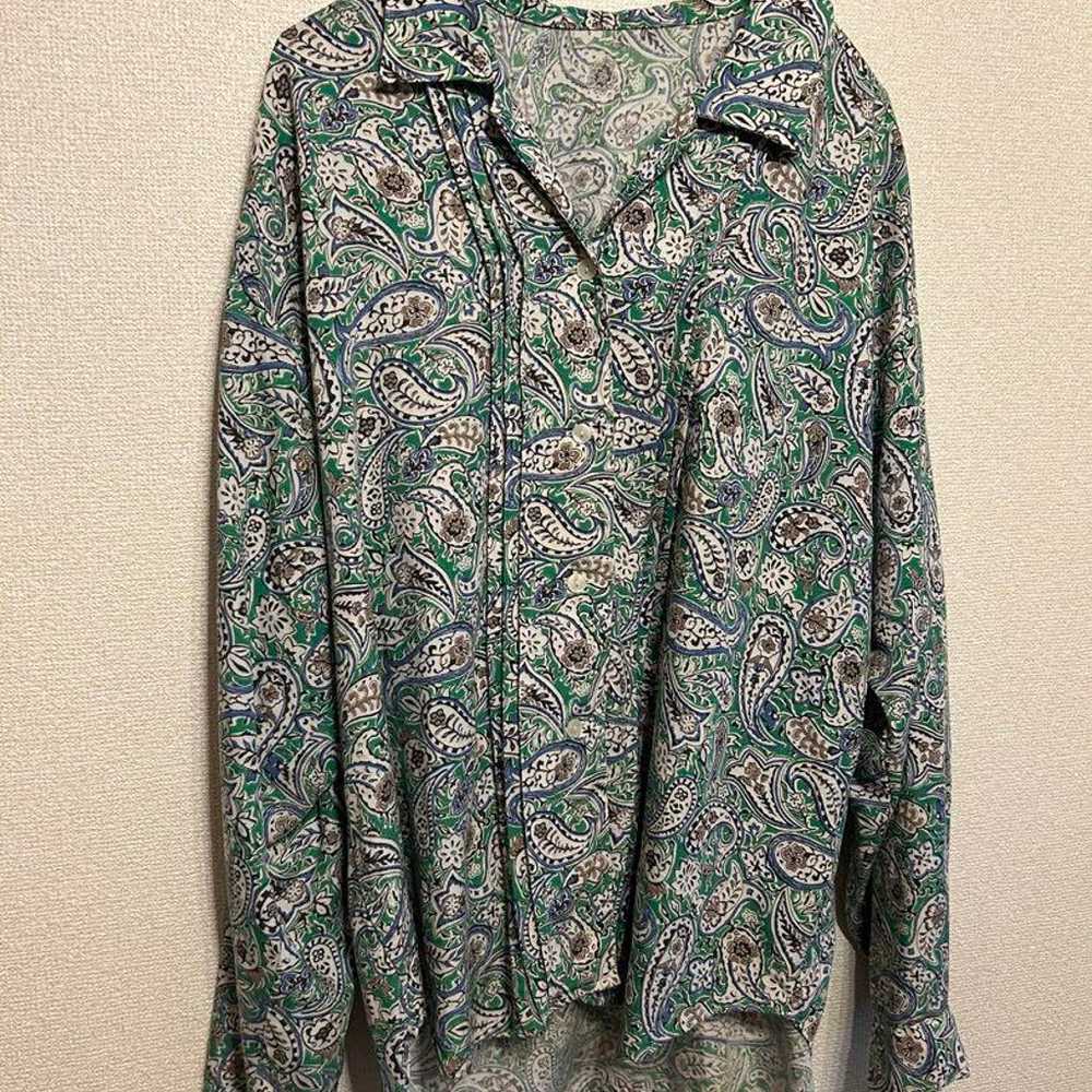 Rayon shirt with paisley pattern box silhouette. - image 1