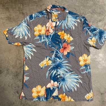 Tommy Bahama Paradise Palace 100% Silk Shirt