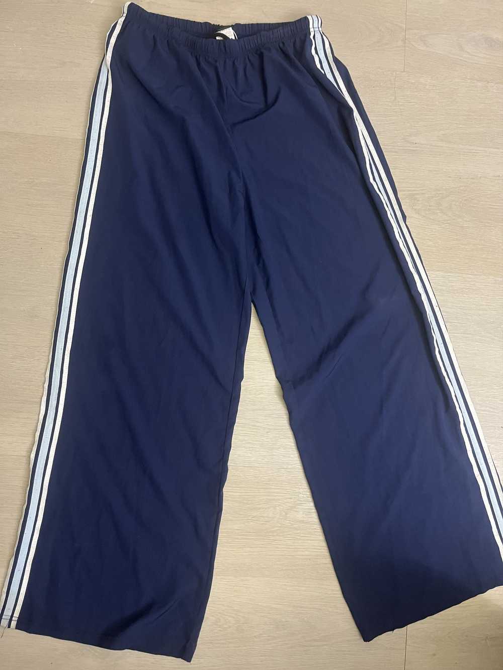 Adidas × Shein 3 stripe sweats - image 1