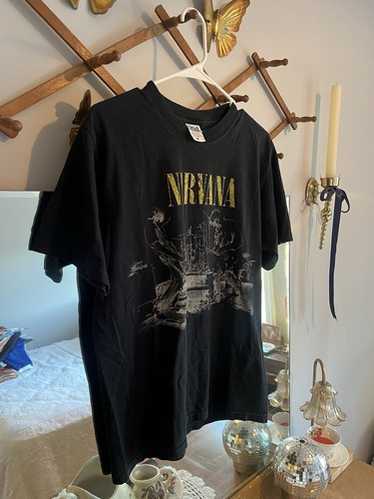 Vintage nirvana anvil t - Gem