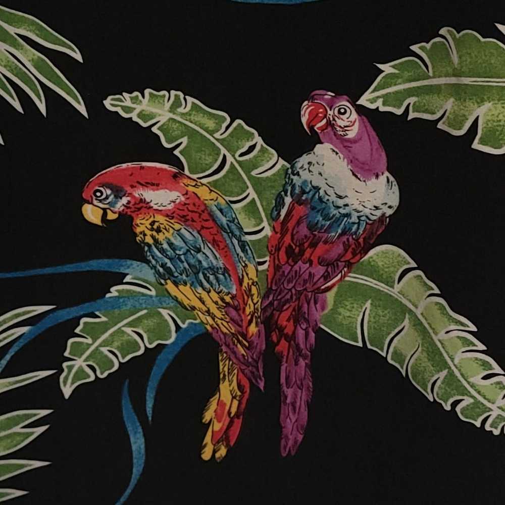 Go Barefoot Paradise Hawaiian Parrot Button Up Sh… - image 6