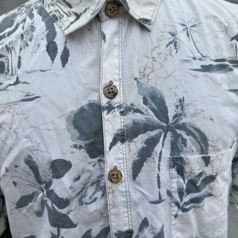 PreOwned Kahala Hawaiian Print White/Gray Full Bu… - image 3