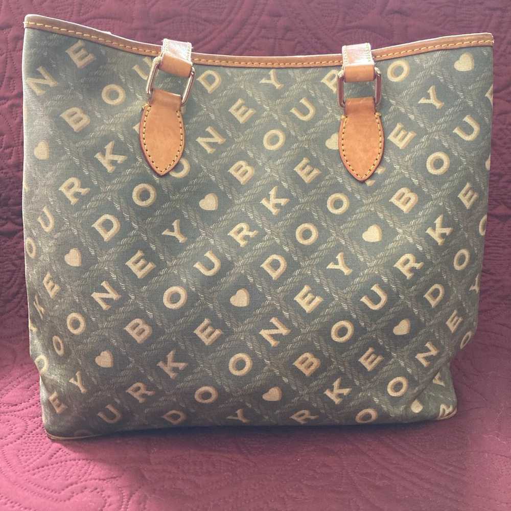 Dooney and Bourke handbag - image 4