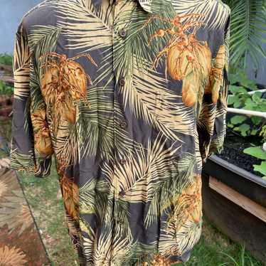 PreOwned Reyn Spooner Hawaiian Print 100% Rayon F… - image 1