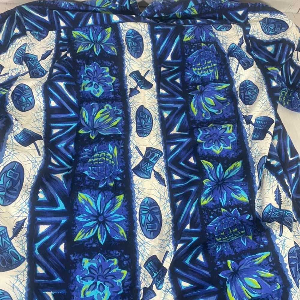 UI -MAIKAI Hawaiian Button Up Shirt Tiki - image 5