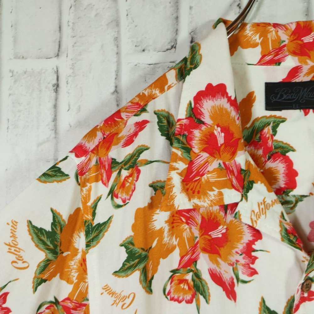 【Stylish Outfit】Vintage Aloha Shirt 100% Rayon Hi… - image 4