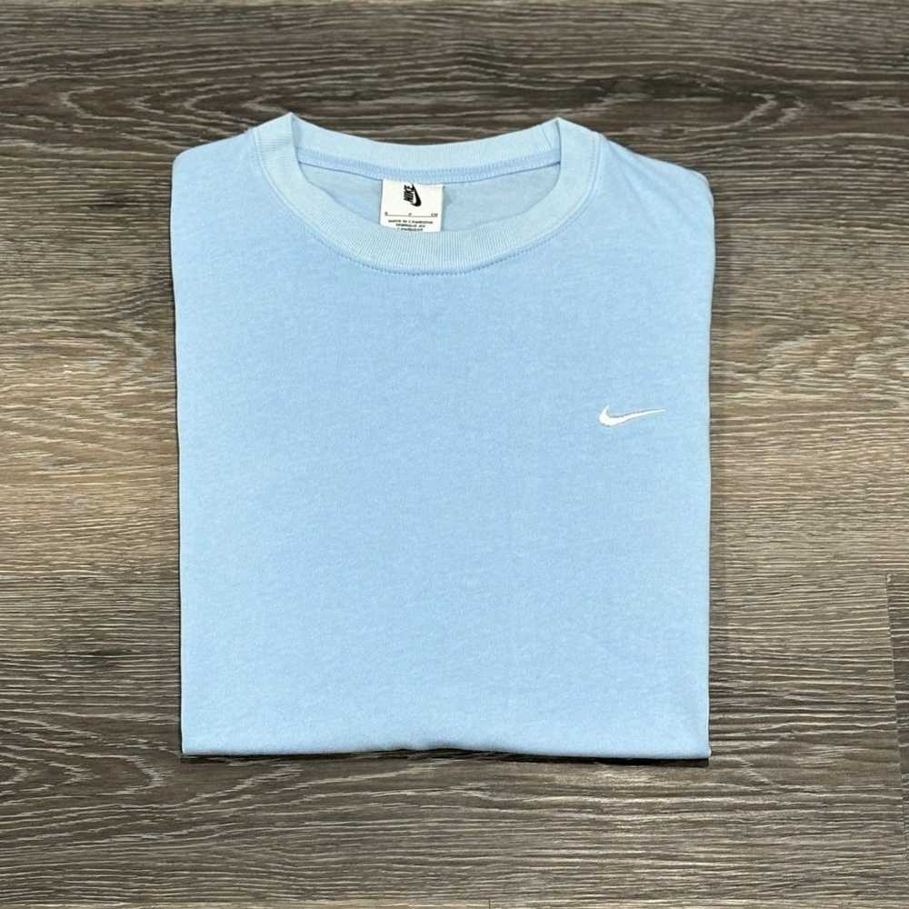 Nike Solo Swoosh Shirt - image 1