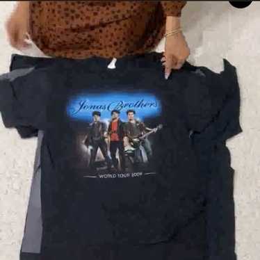 2000s vintage jonas brothers tour t shirt