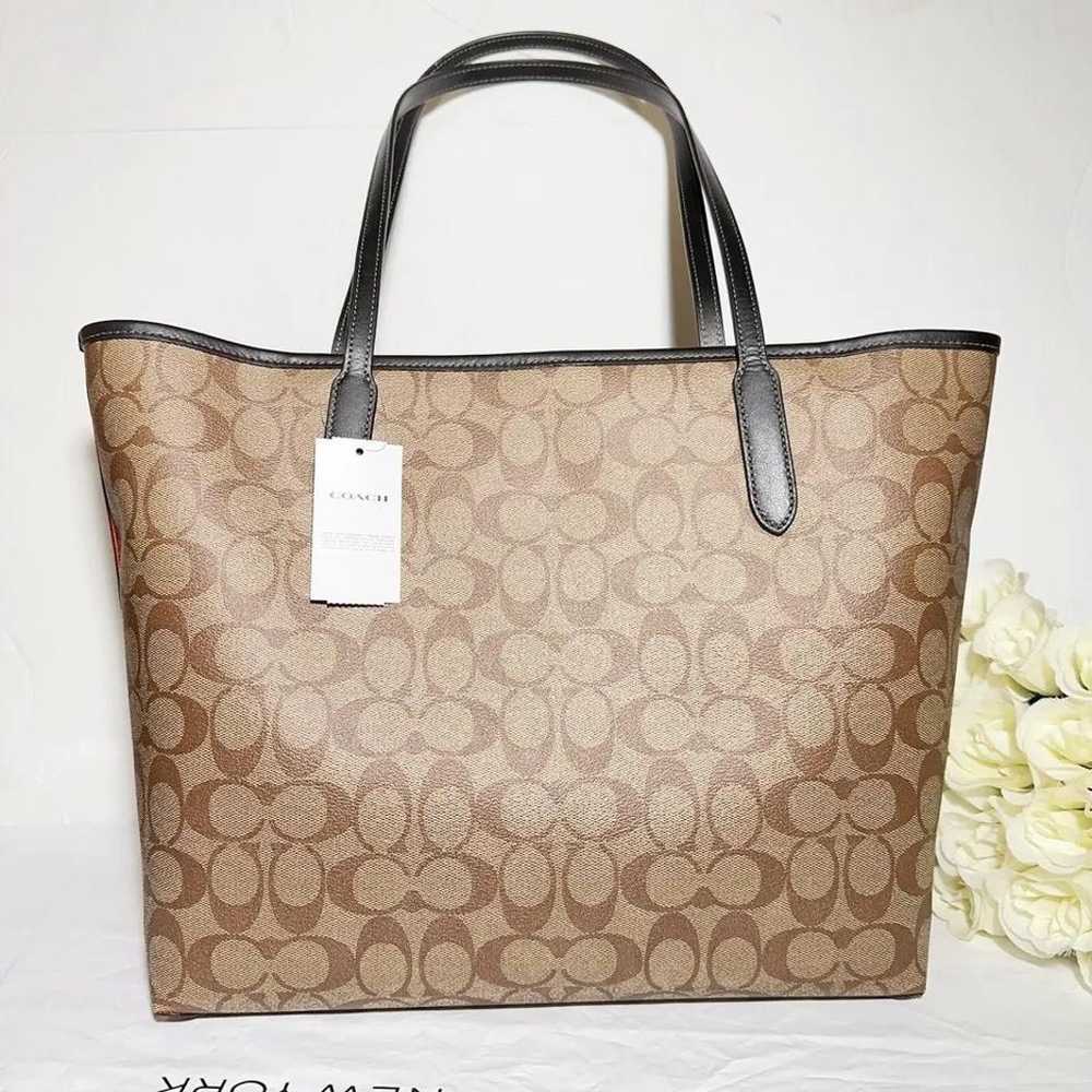 Coach City Tote In Signature Canvas With Hallowee… - image 2