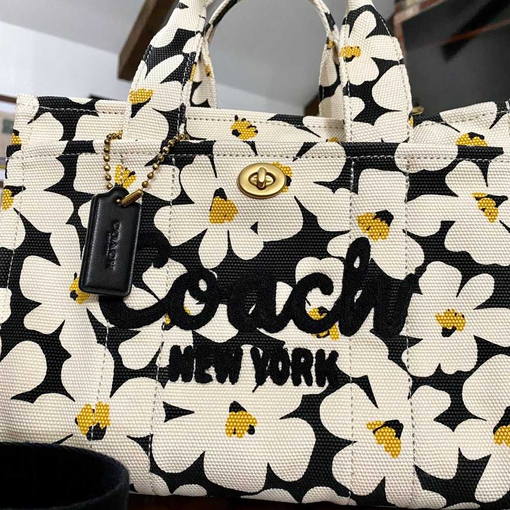 Coach Floral Print Canvas Cargo Medium Tote white - image 2