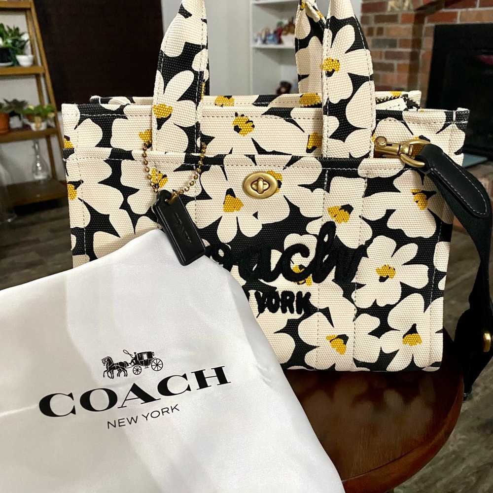 Coach Floral Print Canvas Cargo Medium Tote white - image 7