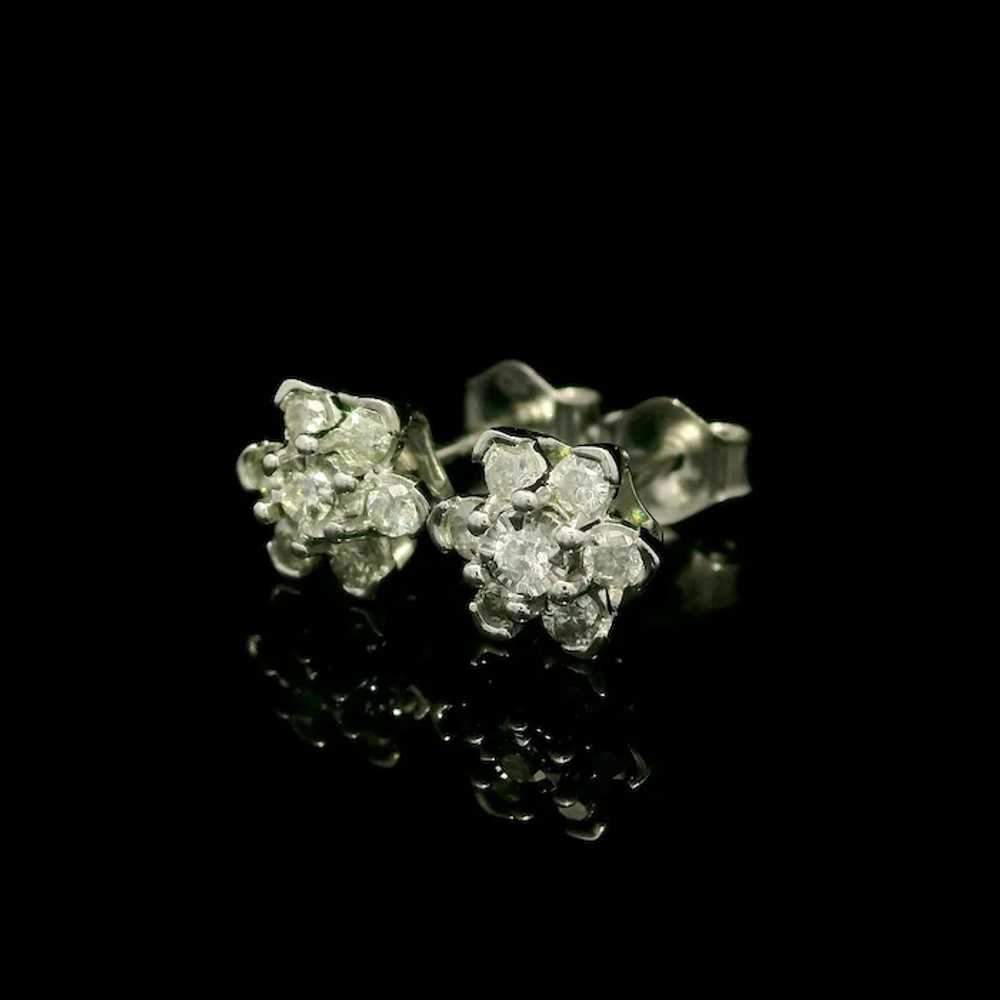 NEW! 10k White Gold 0.25ctw Diamond Petite Flower… - image 6