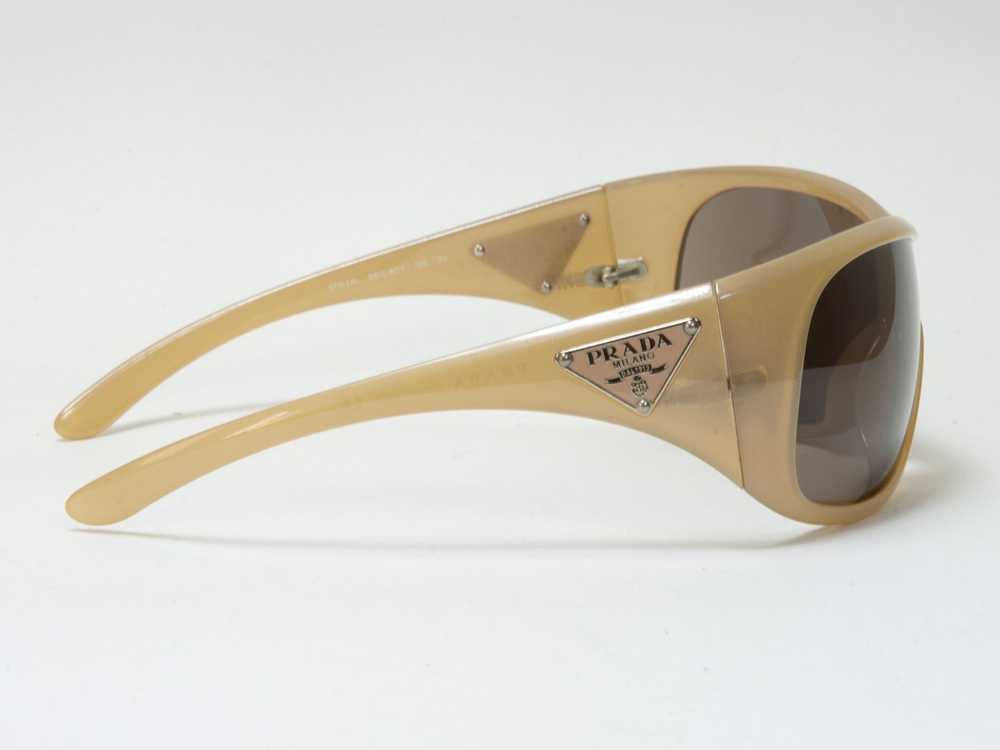 Dior TRIANGLE LOGO FACEMASK SUNGLASSES - image 4