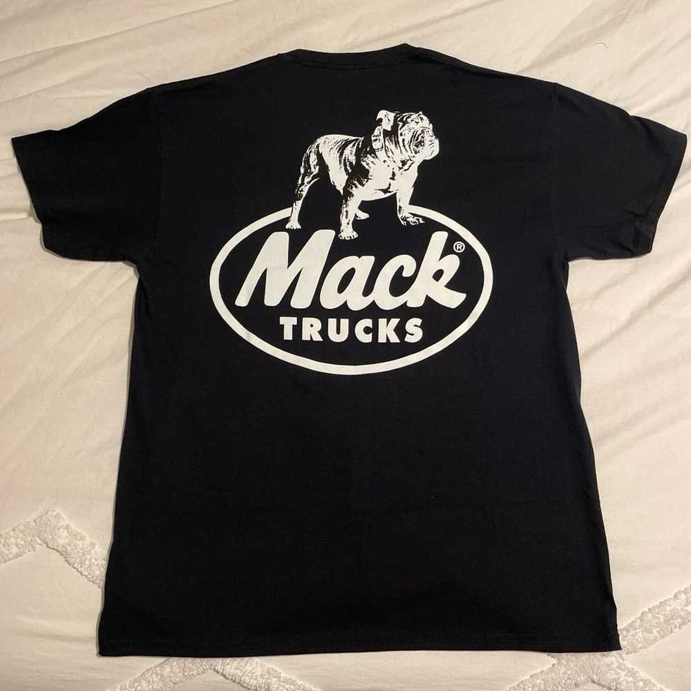 Mack Trucks tshirt large - image 1