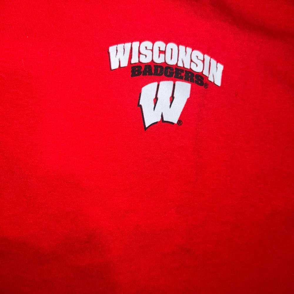 Vintage Wisconsin Badgers t-shirt - image 4