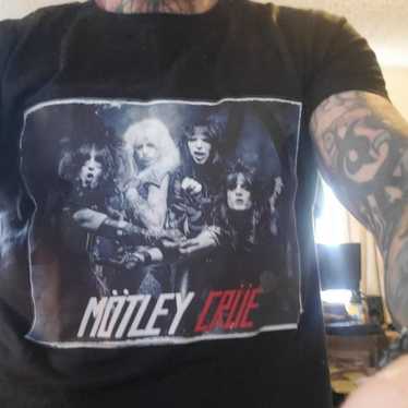 motley crue tshirt - image 1