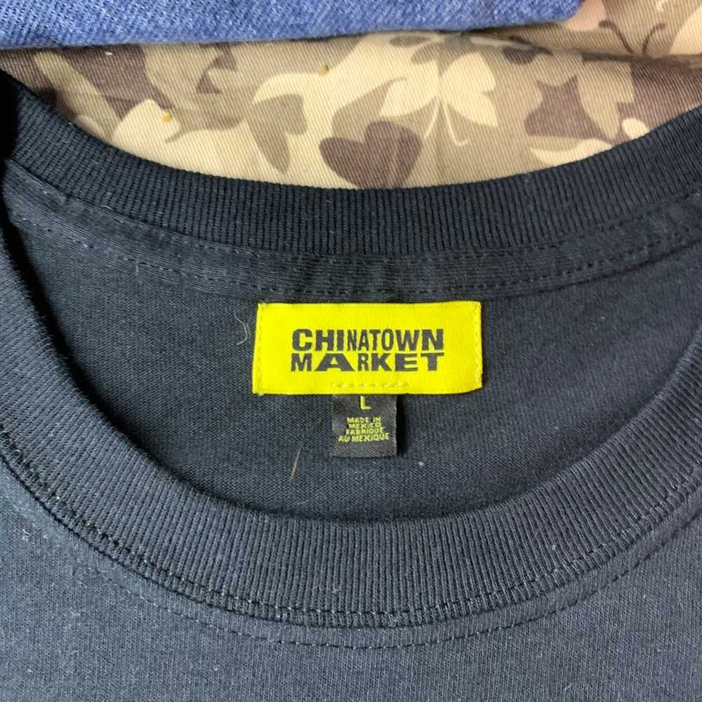 Chinatown Market streetwear shirt size large - image 3