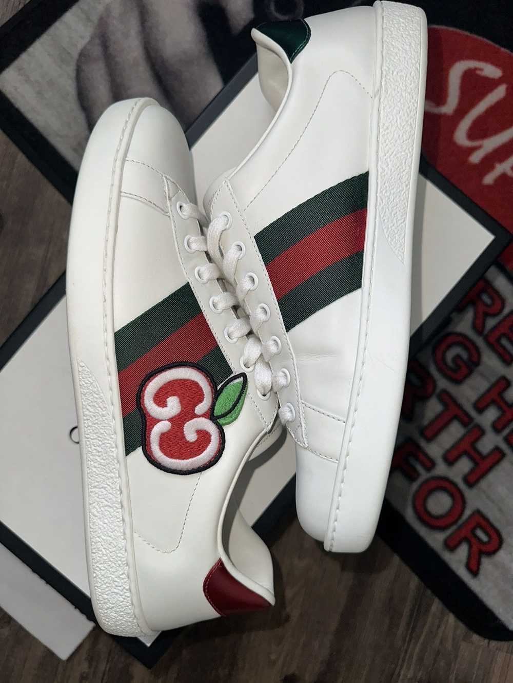 Gucci Gucci Ace Low GG Apple - image 3