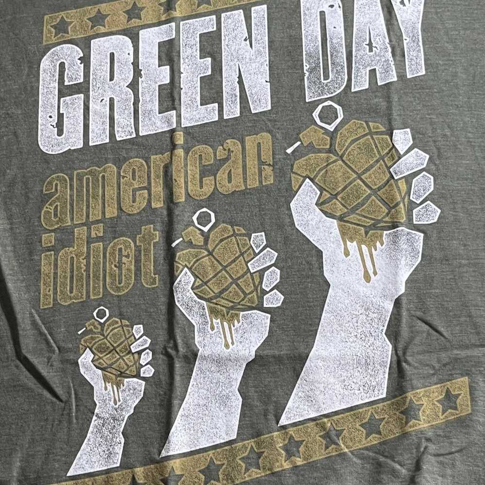 T-shirt Green Day T-shirt Handout American Idiot … - image 3