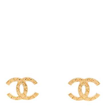 CHANEL Quilted CC Earrings Gold